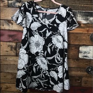 Nordstrom rack Black and white dressy casual dress